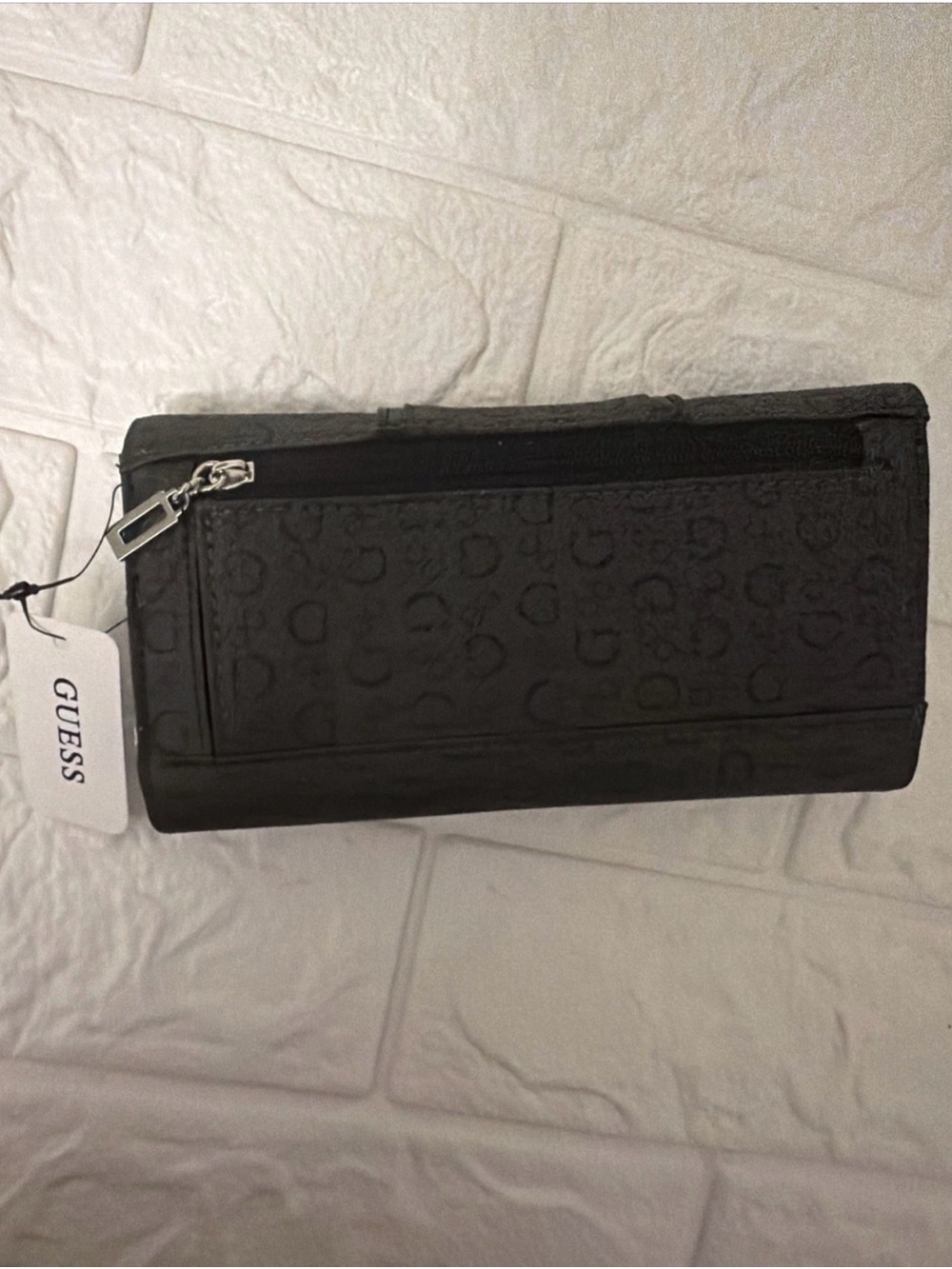 GUESS Black Logo-Print Fold Wallet - Picture 3 of 3